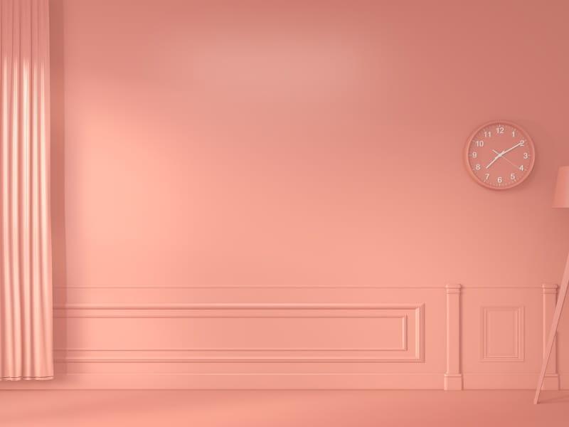 parede rosa com boiseries
