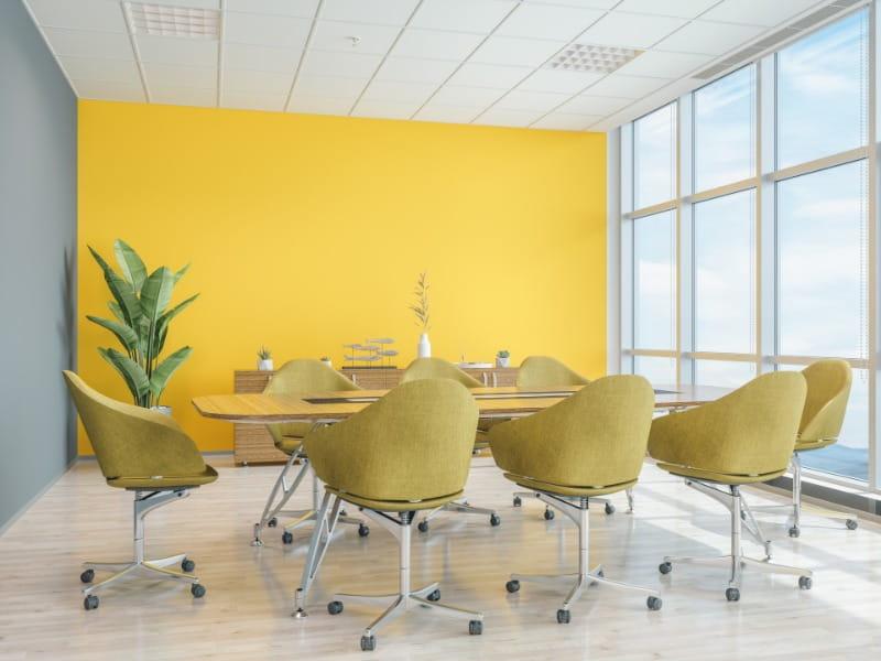 4. Escritório com estilo industrial escritório amarelo