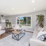 Rodapés de poliestireno