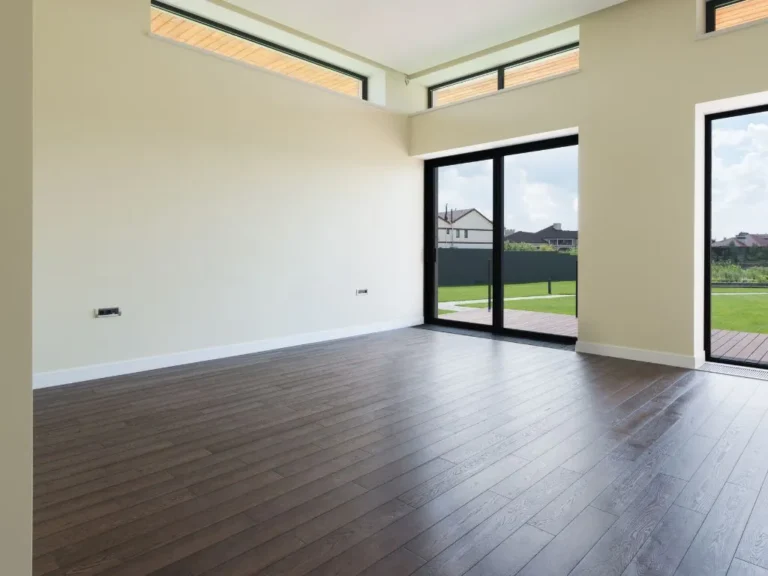 01 - Qual rodapé usar com piso laminado